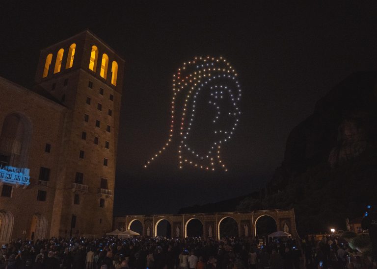 Espectáculo de drones Inaguración Mil·lenari Montserrat