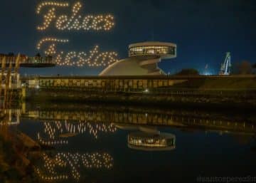 Avilés drone photo show congratulating the Holidays